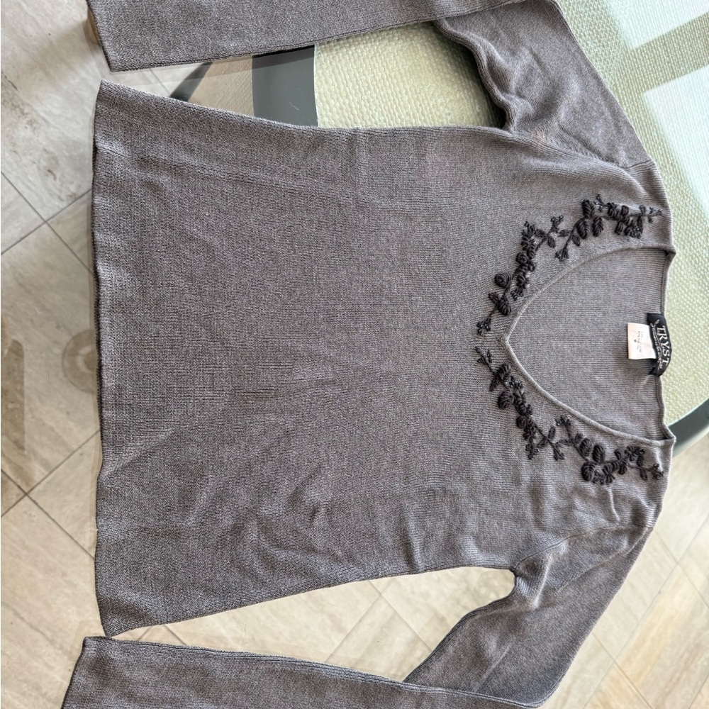 TRYST Gray V-Neck Sweater with Black Floral Embroidery Embellishment
